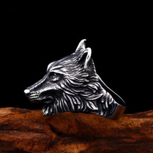 Viking wolf head ring